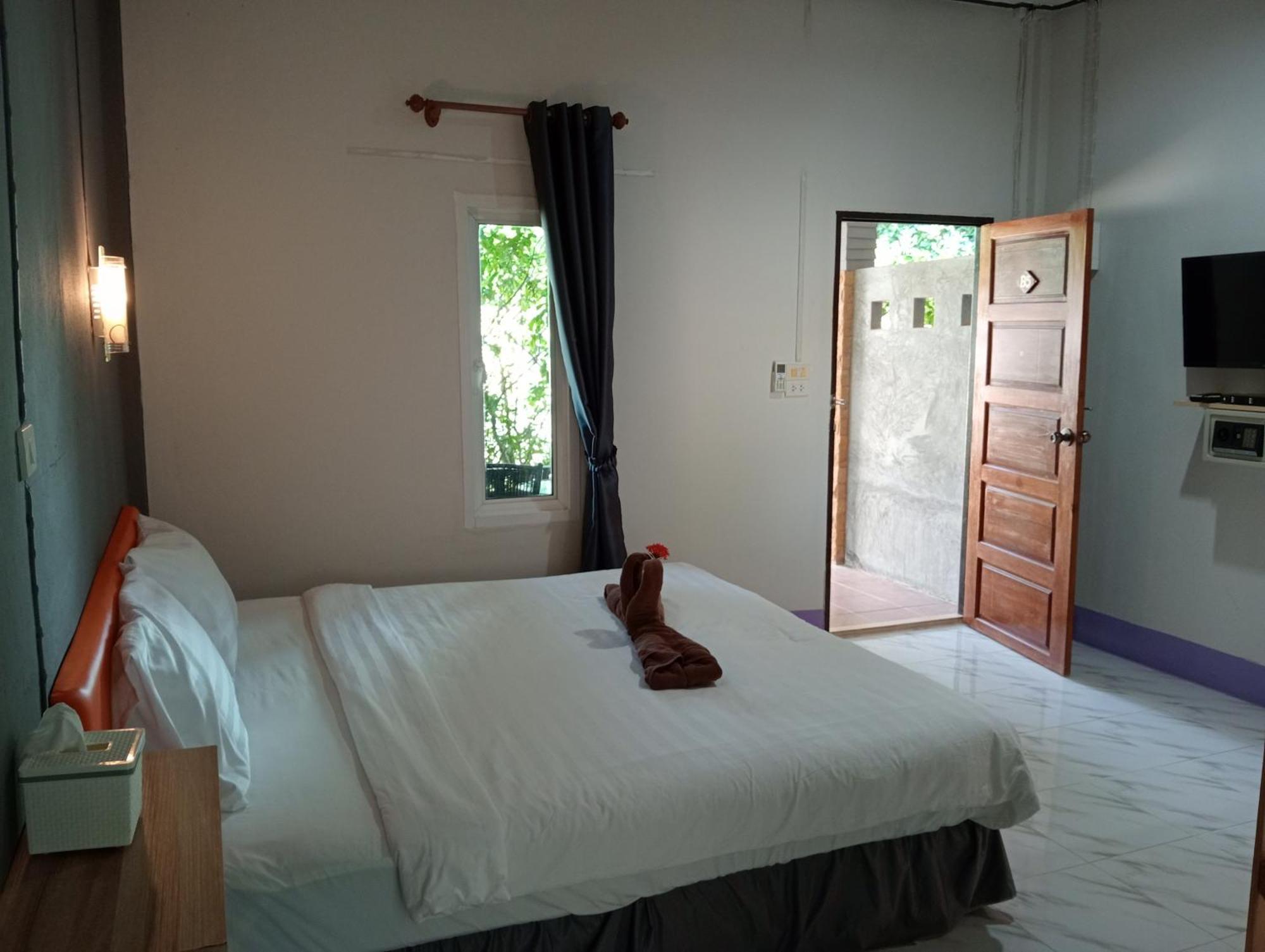 Lanta Beautiful Beach House Koh Lanta Exterior photo