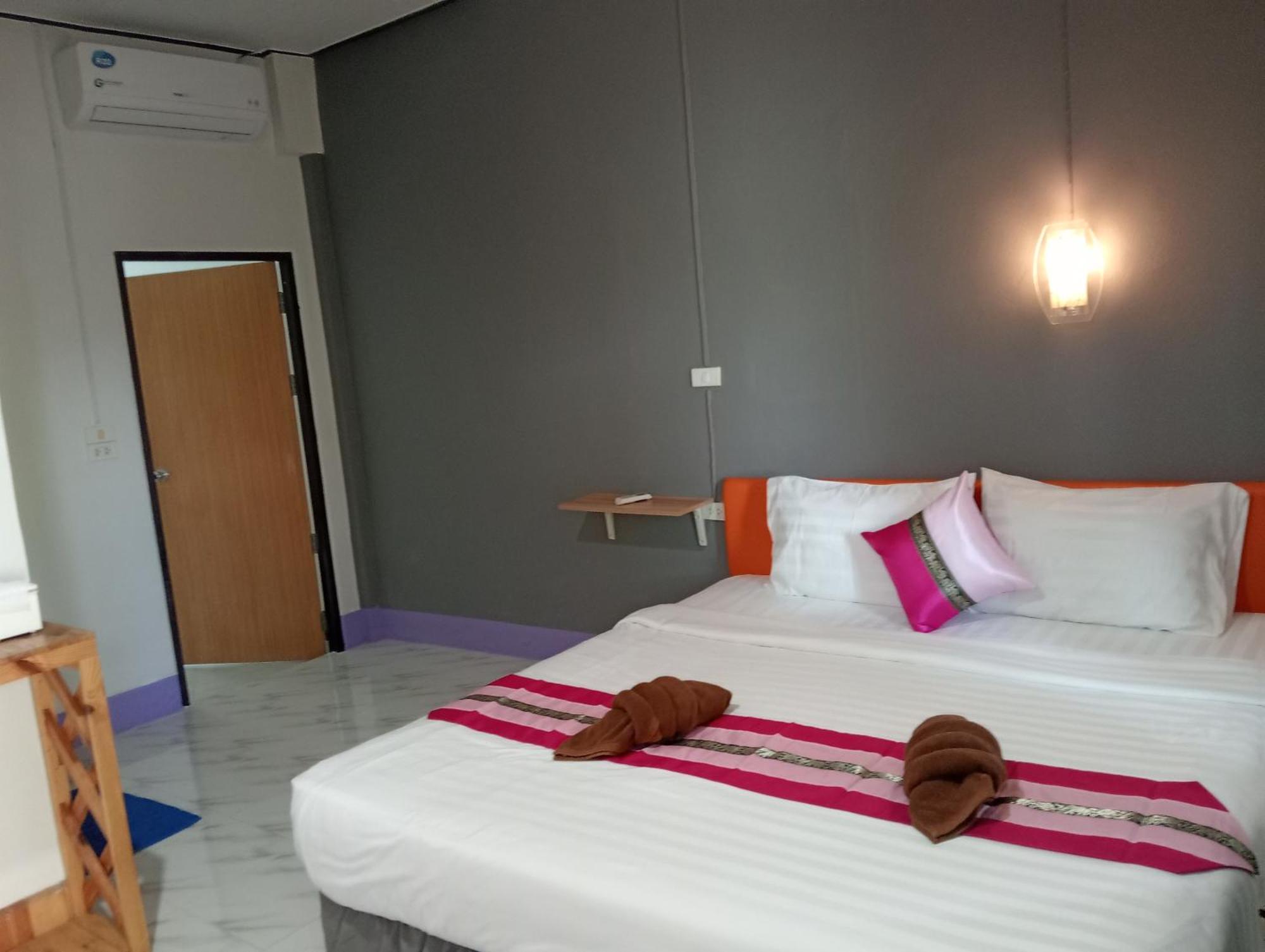 Lanta Beautiful Beach House Koh Lanta Room photo