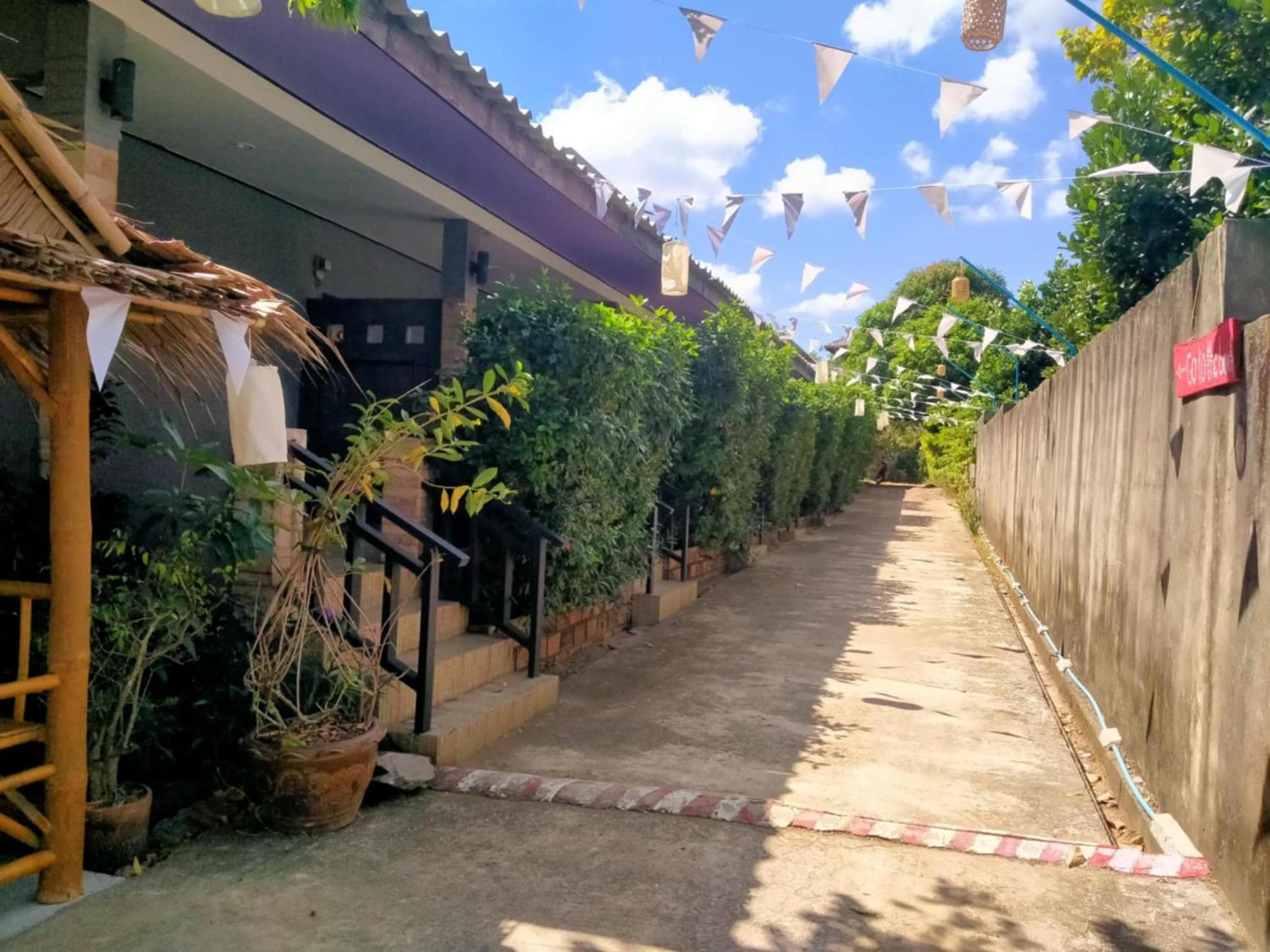 Lanta Beautiful Beach House Koh Lanta Exterior photo