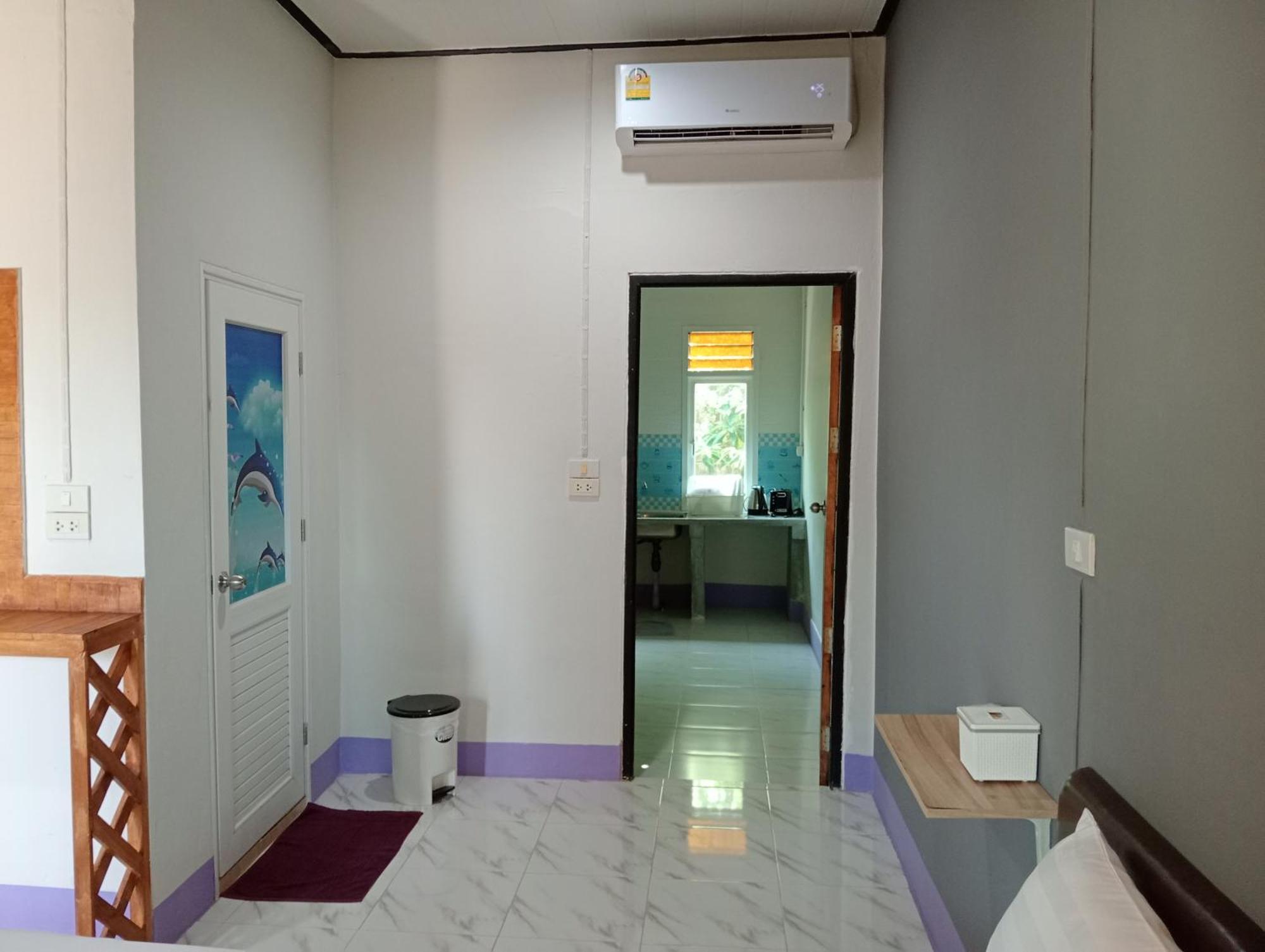 Lanta Beautiful Beach House Koh Lanta Room photo